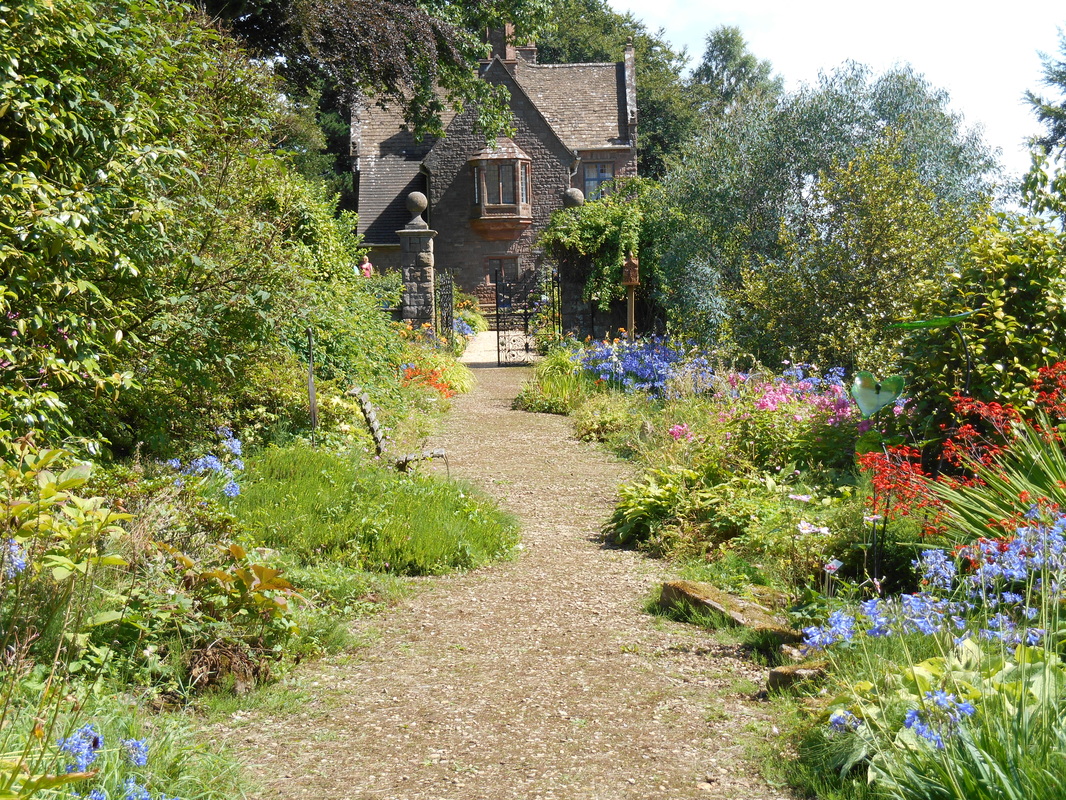 march Wyndcliffe Court Sculpture Gardens